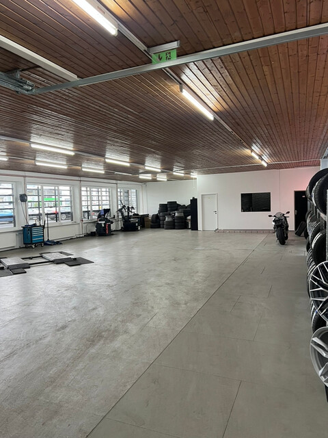 Lager mit Geschäftsmöglichkeit in Hard zu vermieten (nach Vereinbarung)