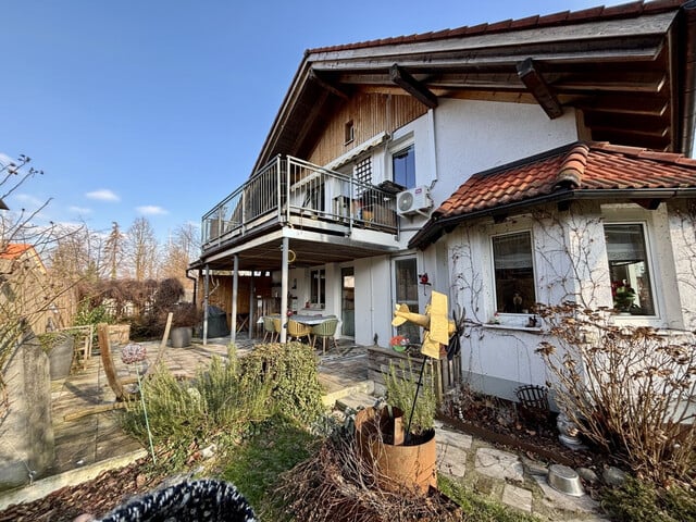 Charmantes Einfamilienhaus mit Garten und Garage in Hörbranz