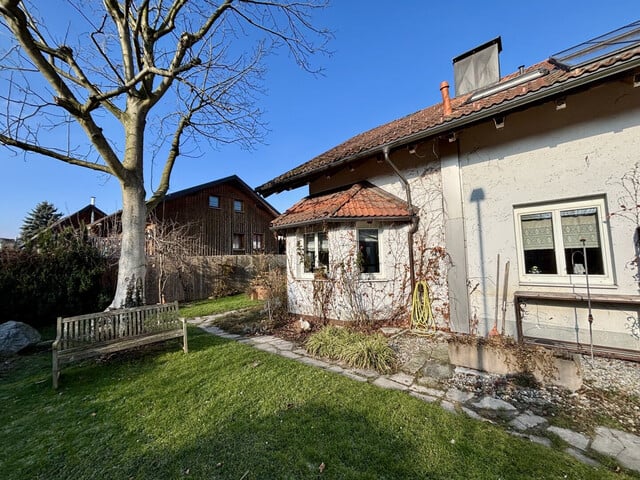 Charmantes Einfamilienhaus mit Garten und Garage in Hörbranz