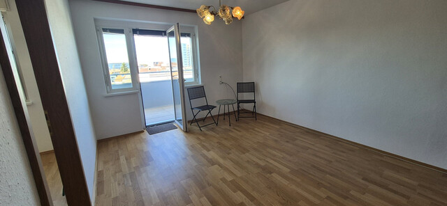 Attraktive 2-Zimmer-Wohnung mit Balkon in zentraler Lage von Bregenz. Sensationelles Preis- Leistungs Verhältnis