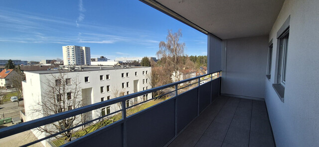 Attraktive 2-Zimmer-Wohnung mit Balkon in zentraler Lage von Bregenz. Sensationelles Preis- Leistungs Verhältnis