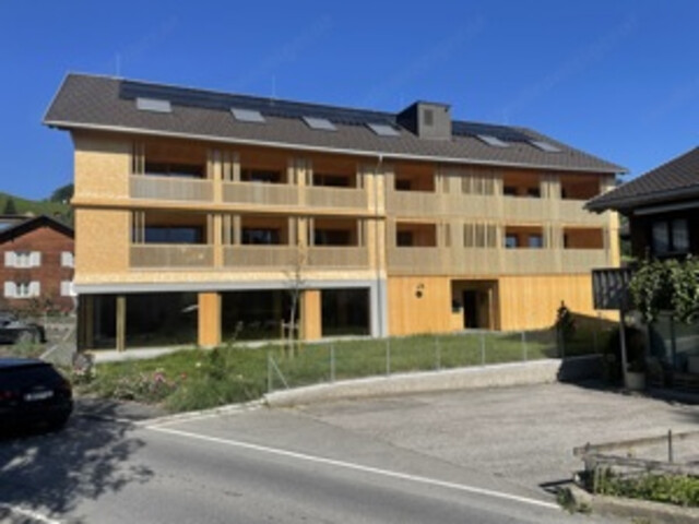 Gemütliche Wohnung in unserem Wertvoll-Holzhaus mit Balkon