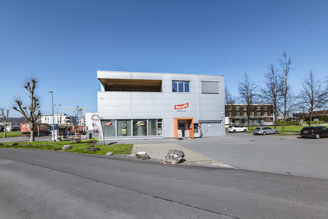 Repräsentatives Gewerbeareal in Dornbirn - Moderne Architektur mit hervorragender Sichtbarkeit