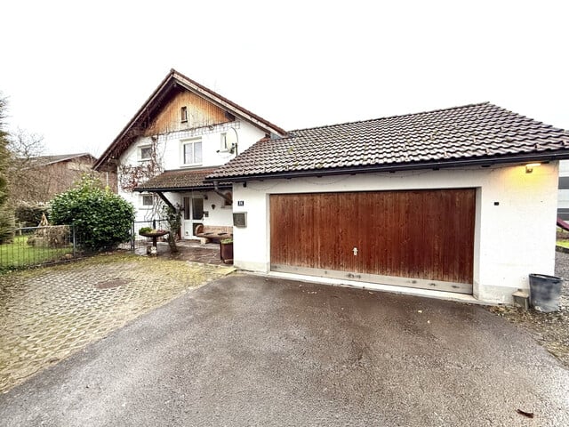 Charmantes Einfamilienhaus mit Garten und Garage in Hörbranz