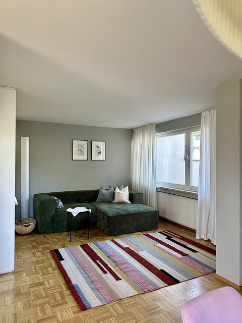 Provisionsfrei: Reihenhaus in Hard mit Garage, 2 Stellplätzen, Balkon, Terrasse, großem Garten, Keller & Dachboden