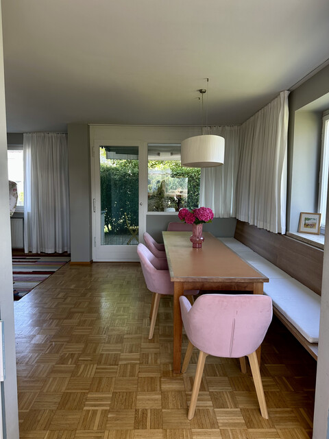 Provisionsfrei: Reihenhaus in Hard mit Garage, 2 Stellplätzen, Balkon, Terrasse, großem Garten, Keller & Dachboden