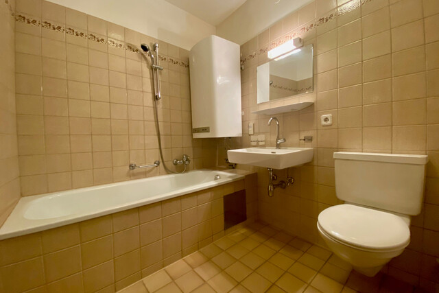 "ohne Provision" helle 1 Zimmer Wohnung in zentraler Lage