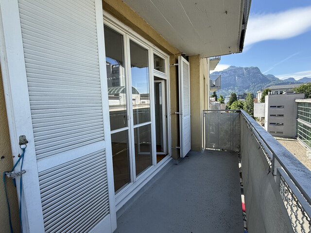 Zentrale 3-Zimmerwohnung mit besonderem Flair und zwei Balkonen mitten in Dornbirn zu vermieten