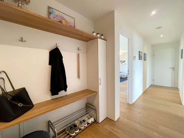 Großzügiges Wohngefühl trifft moderne Eleganz