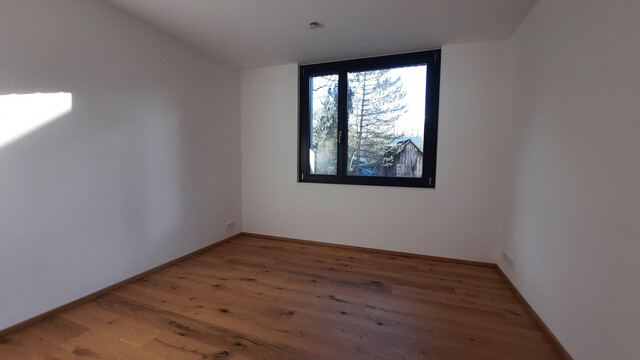 Feldkirch-Tisis. Schöne 2-Zimmer-Wohnung nahe FL-Grenze