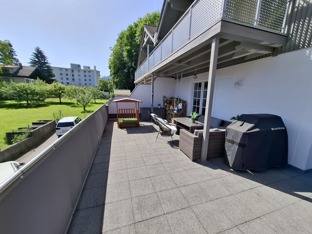 Schöne Doppelhaushälfte mit Einliegerwohnung in Frastanz 