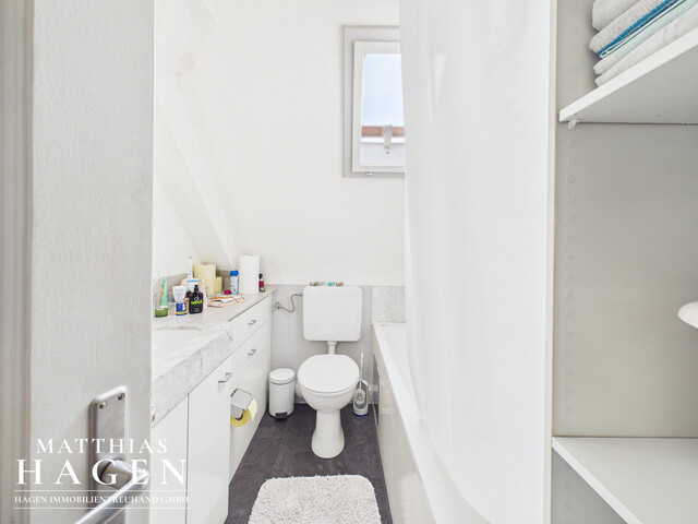 Lage Lage Lage - Mehrparteienhaus mit Seesicht