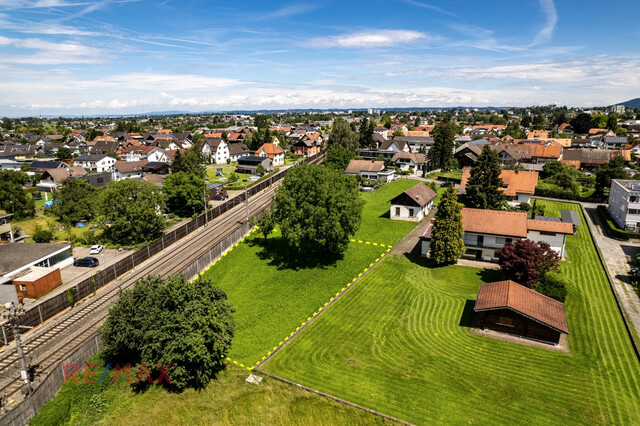 Baugrundstück mit 1.147 m² in Lauterach mit Blick ins Grüne