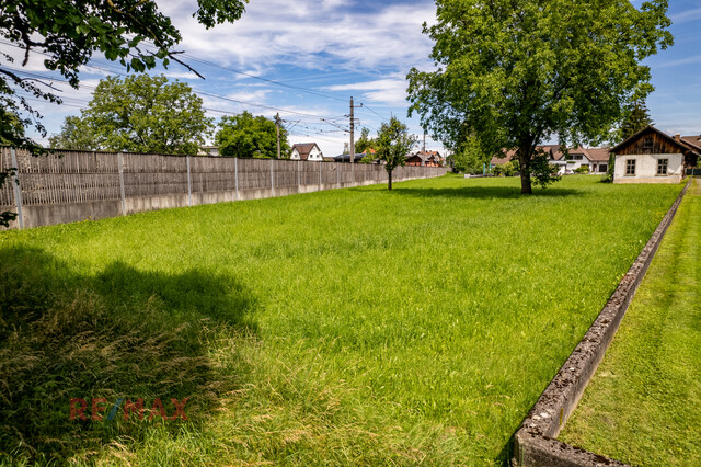 Baugrundstück mit 1.147 m² in Lauterach mit Blick ins Grüne