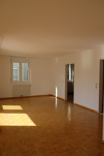 Komfortable 3,5-Zimmer-Wohnung mit Balkon in sonniger Lage