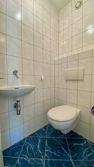 "ohne Provision" helle 2 Zimmer Wohnung mit Balkon