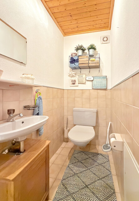 VERKAUFT: Gepflegte 2-Zimmerwohnung mit bester Infrastruktur und zwei Balkonen