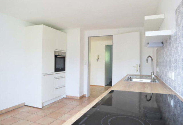 große 3 Zimmer Wohnung