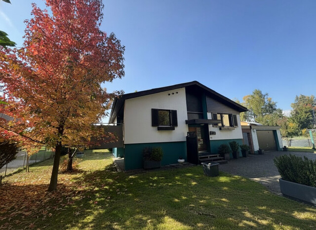 Haus mit großem Grundstück in Mäder