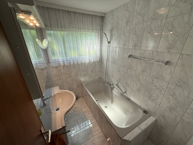 Haus mit großem Grundstück in Mäder