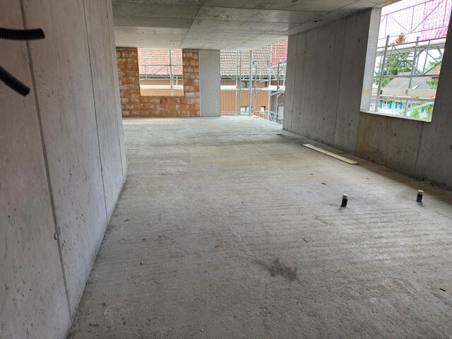 moderne Neubauwohnung mit Südausrichtung Balkon  - Besichtigung vor Ort möglich