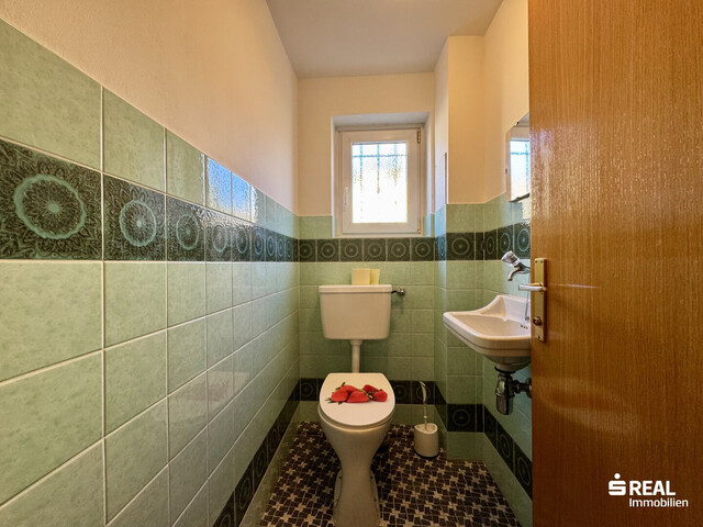 Großzügiges Mehrfamilienhaus mit vielseitigen Nutzungsmöglichkeiten