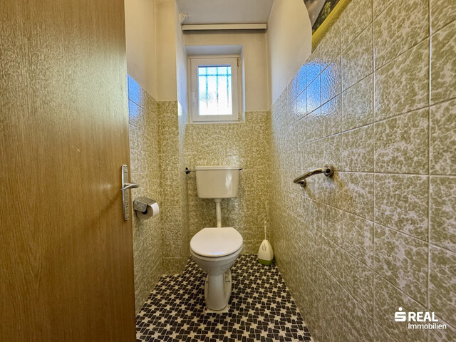 Großzügiges Mehrfamilienhaus mit vielseitigen Nutzungsmöglichkeiten