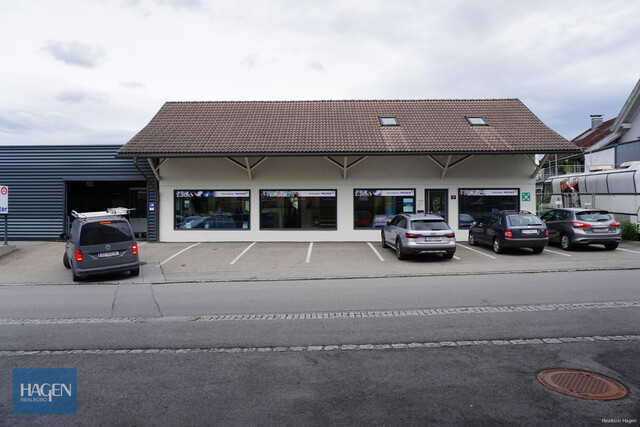 Vielseitig verwendbares Betriebsgebäude in guter Lage von Sulz zu verkaufen