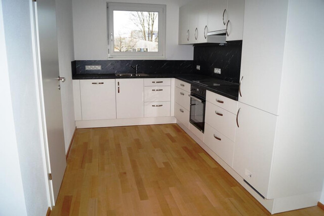 Moderne 3-Zimmerwohnung mit Garten inklusive 2 Tiefgargenplätze