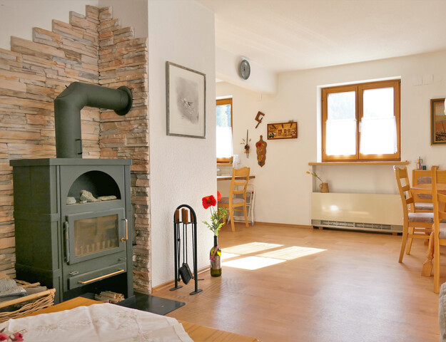 Großzügige, sonnige 3-Zimmerwohnung mit Garten in Gantschier