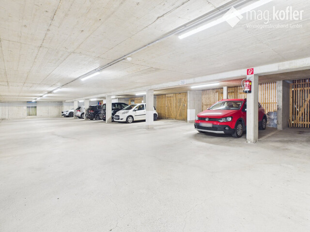 Schöne 2-Zimmer-Wohnung mit großer Veranda – ideal als Anlage