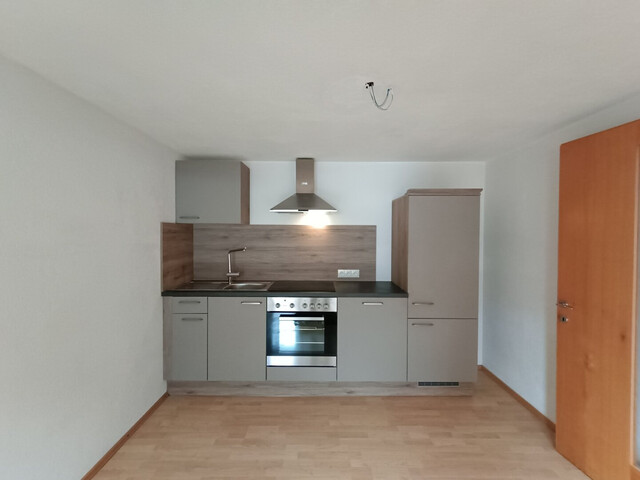 4,5 Zimmer Wohnung |  Balkon | Abstellplatz