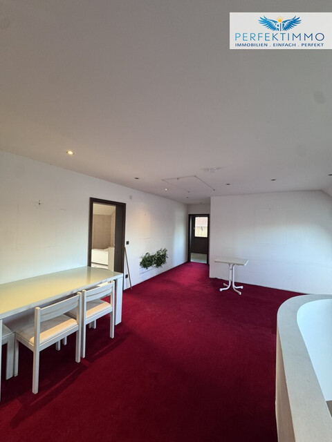 Wohnen & Arbeiten vereint: Villa mit Büro und Hobbyflächen in Götzis!