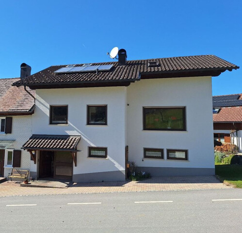 Schöne sonniges Haus in Übersaxen zu vermieten
