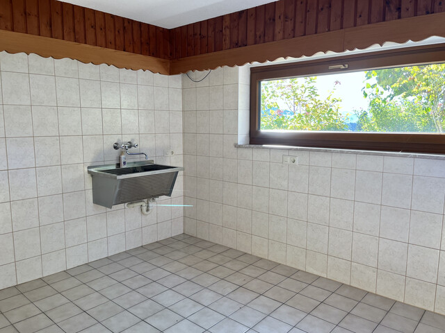 Einfamilienhaus mit herrlichem Bergblick, Kaminzimmer & großem Garten