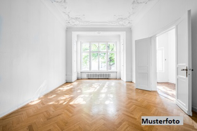 3-Zimmer-Wohnung mit Terrasse und TG-Stellplatz