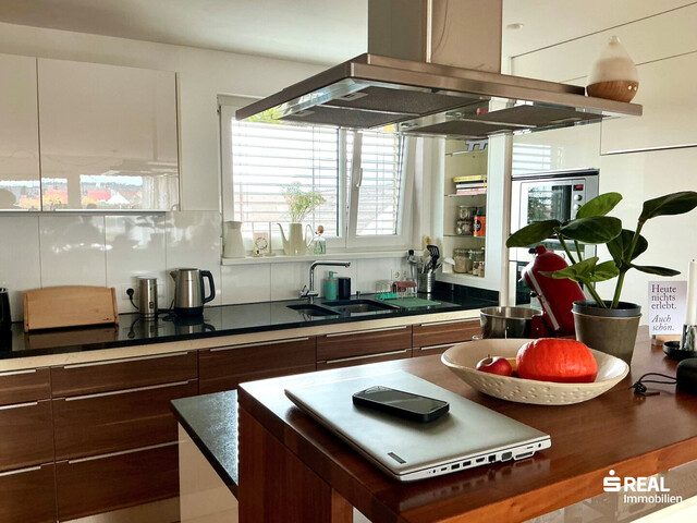 Gepflegte Dach-Maisonette-Wohnung