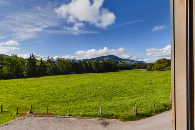 Elegante Doppelhaushälfte in Krumbach