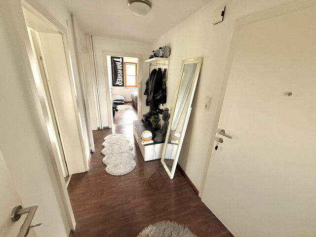 ... helle 3-Zimmer-Wohnung in Zweifamilienhaus zu vermieten