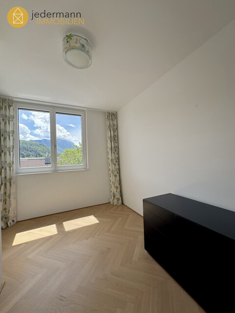 FELDKIRCH: EXKLUSIVE PENTHOUSEWOHNUNG MIT 360°-PANORAMABLICK IN GISINGEN