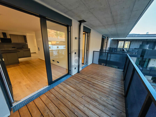 PREISHIT! MODERN UND HOCHWERTIG IN NEUWERTIGER WOHNANLAGE MIT TIEFGARAGE + BALKON