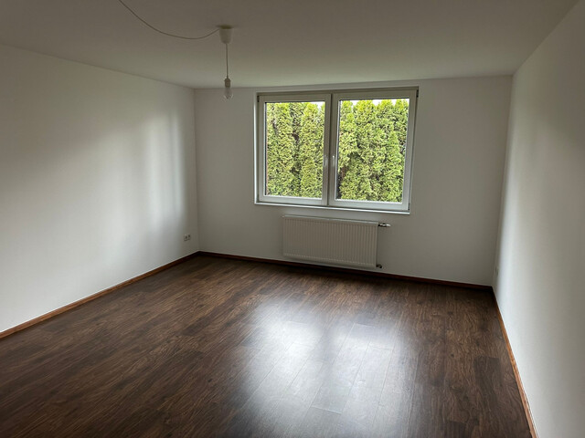 Geräumige 4-Zimmer Terassenwohnung in Stadtnähe