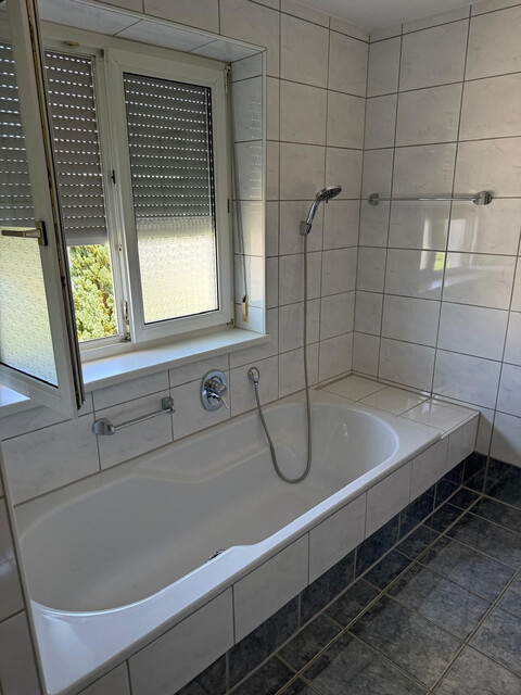 Charmantes Doppelhaus mit Wintergarten und großzügigem Garten in Hohenems!