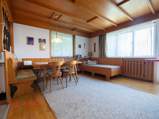 EINDRUCKSVOLLES ANWESEN IN VORTREFFLICHER LAGE