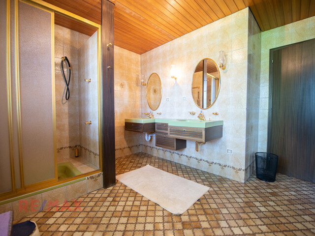 EINDRUCKSVOLLES ANWESEN IN VORTREFFLICHER LAGE