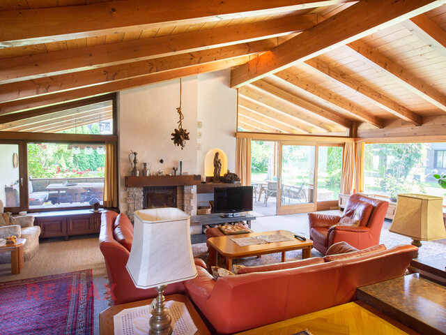 EINDRUCKSVOLLES ANWESEN IN VORTREFFLICHER LAGE