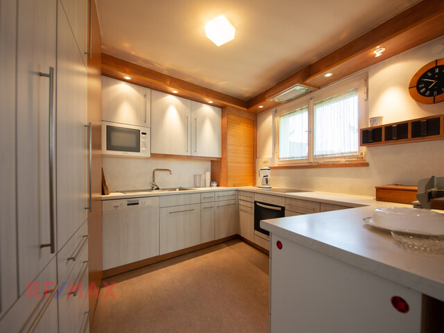 EINDRUCKSVOLLES ANWESEN IN VORTREFFLICHER LAGE