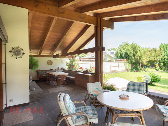 EINDRUCKSVOLLES ANWESEN IN VORTREFFLICHER LAGE