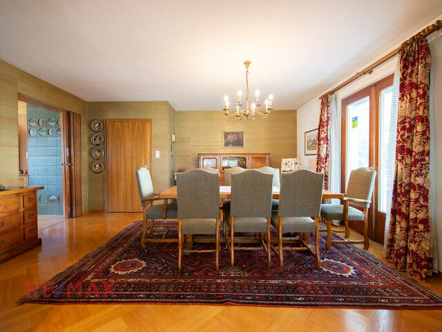 EINDRUCKSVOLLES ANWESEN IN VORTREFFLICHER LAGE