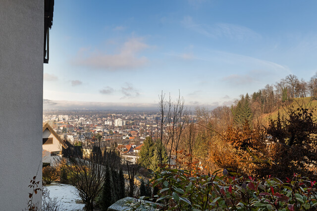 Schmuckstück in absoluter Bestlage – Villa mit Bodenseeblick!